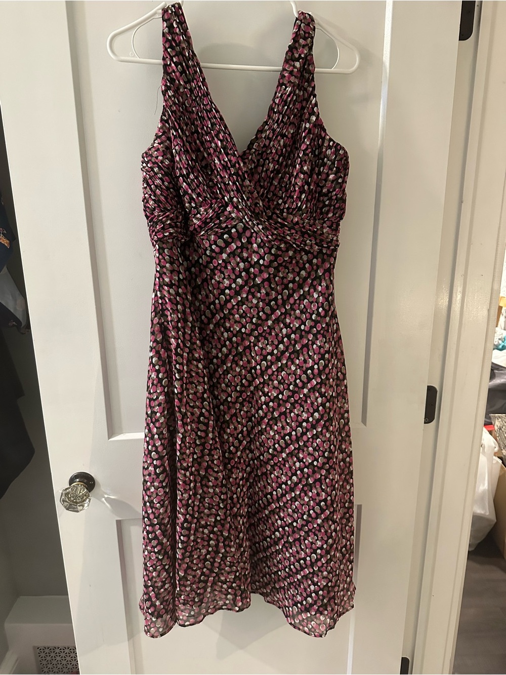 Jones Wear Pink and Black Printed Midi Dress